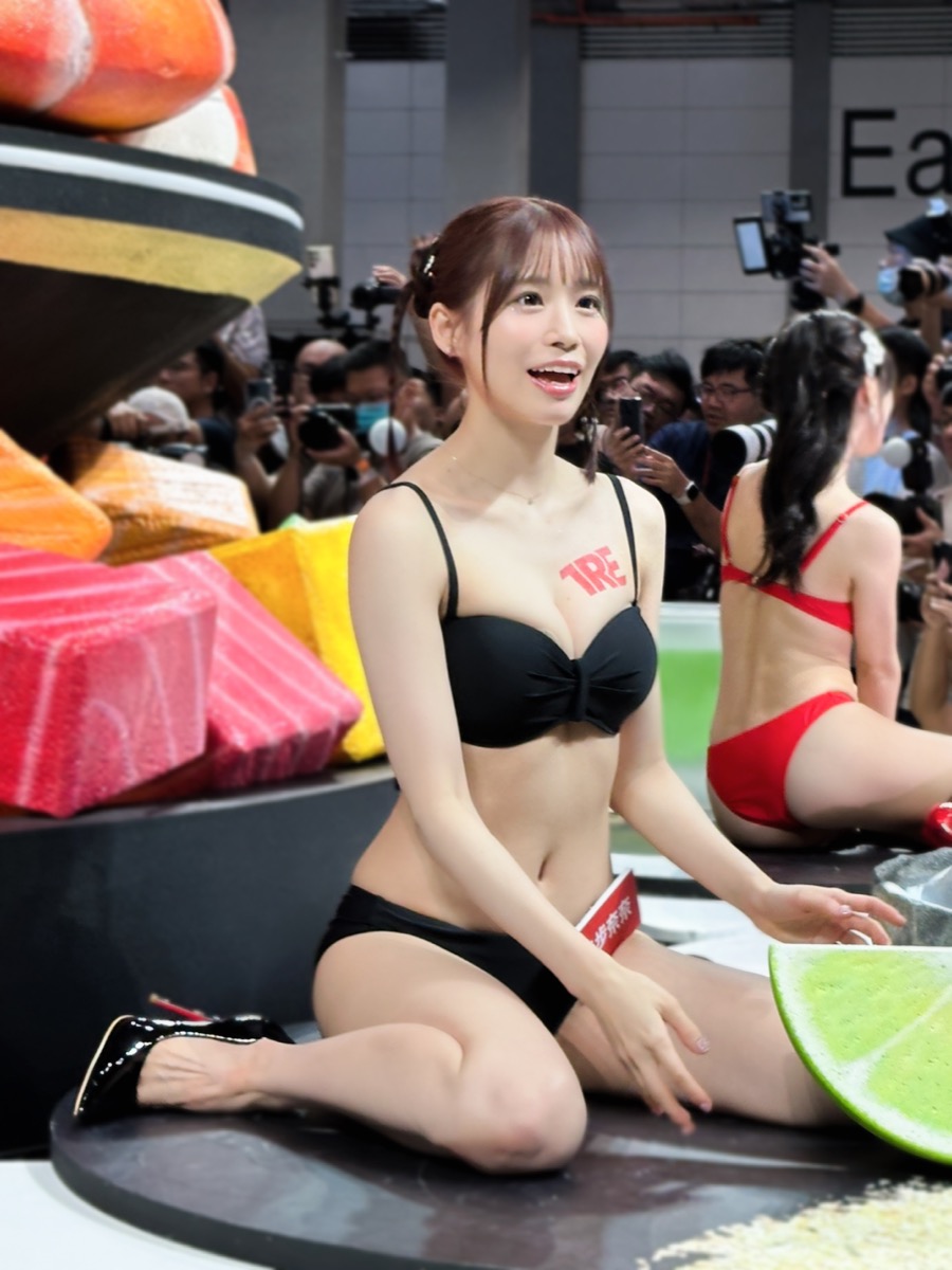 壽司轉台17.JPG